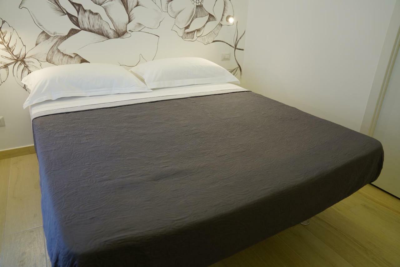 Il Diamante Nei Sassi Rooms Matera Luaran gambar