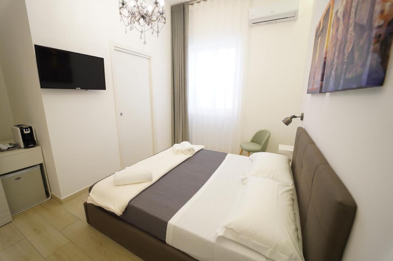 Il Diamante Nei Sassi Rooms Matera Luaran gambar